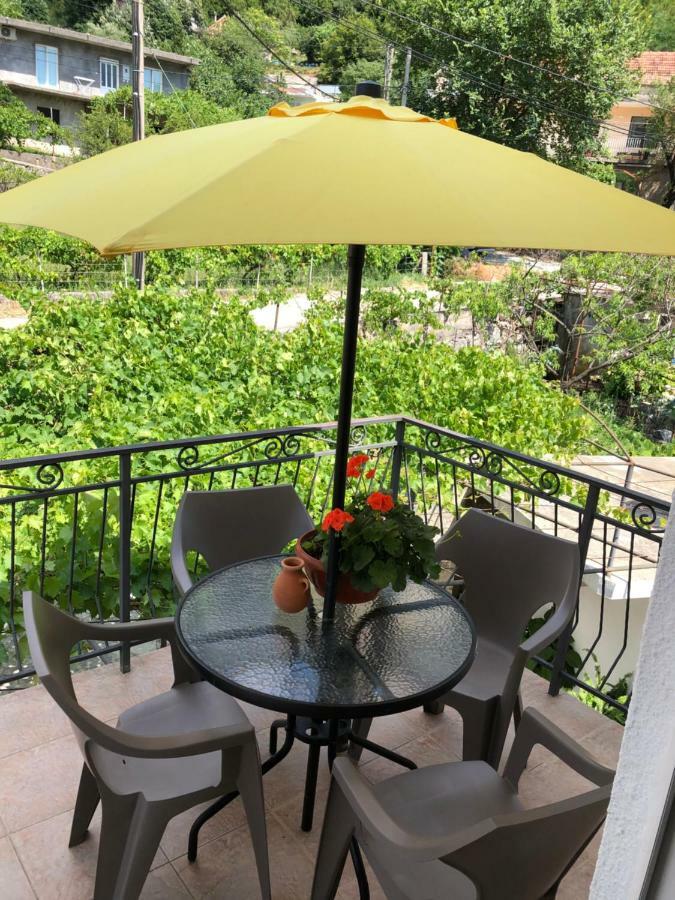 Apartman Nina2 Risan Exterior photo